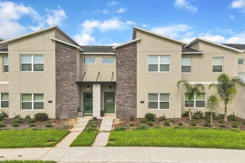 Picture of 994 Splash Shot Pl, Davenport, FL 33896