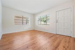 Picture of 3908 W Laurel Street, Tampa, FL 33607