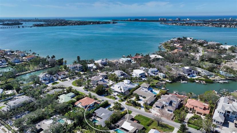 Picture of 1735 Flower Drive, Sarasota FL 34239