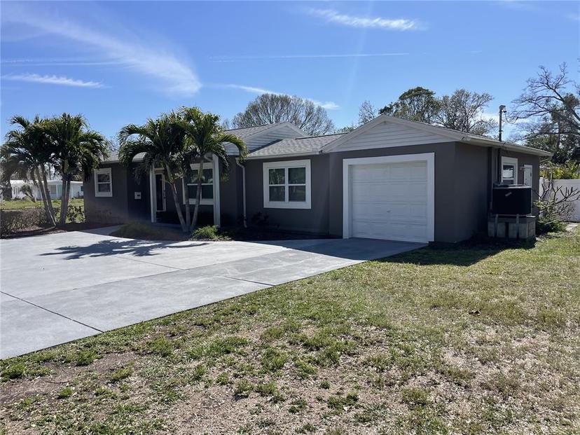 Picture of 561 Park Street S, St Petersburg FL 33707
