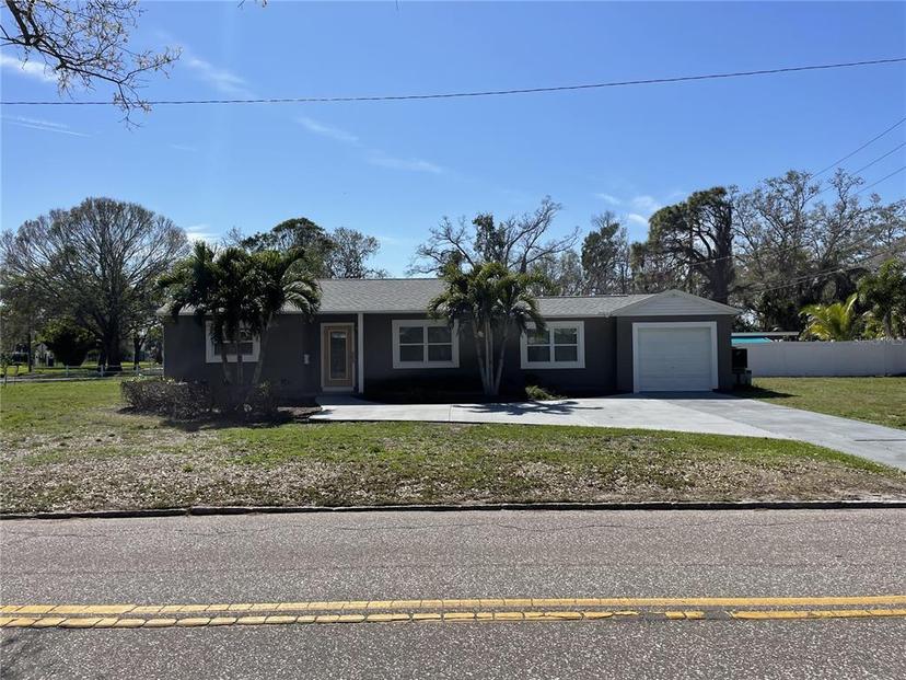 Picture of 561 Park Street S, St Petersburg FL 33707