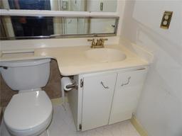 Picture of 2623 Seville Boulevard Unit 111, Clearwater, FL 33764