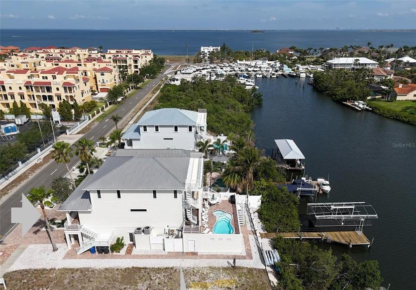 Picture of 1421 Apollo Beach Boulevard, Apollo Beach FL 33572