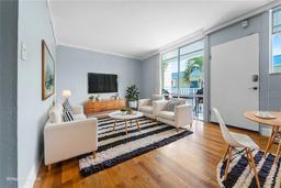 Picture of 1301 S Howard Avenue Unit C10, Tampa, FL 33606