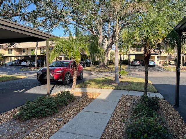 Picture of 380 Three Lakes Lane Unit B, Venice FL 34285