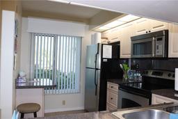 Picture of 6287 Bahia Del Mar Circle Unit 101, St Petersburg, FL 33715