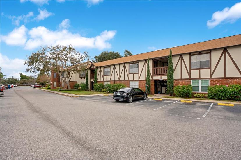 Picture of 5405 Hansel Avenue Unit G9, Orlando FL 32809