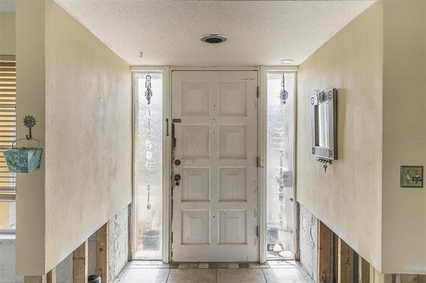 Picture of 1431 54Th Avenue Ne, St Petersburg FL 33703
