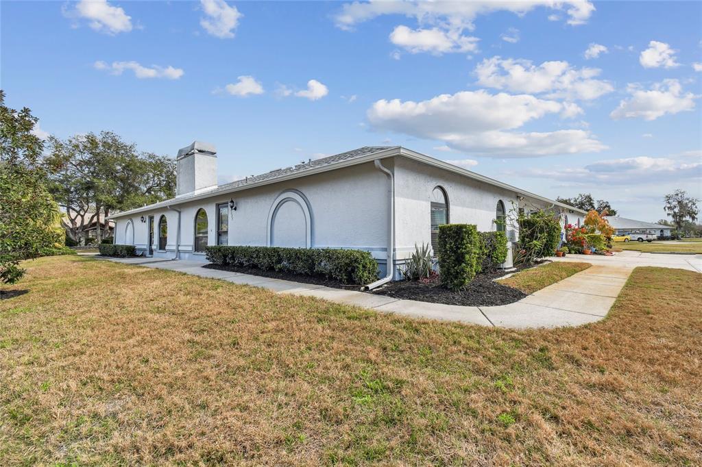 Picture of 23227 Club Villas Drive Unit 38, Land O Lakes, FL 34639