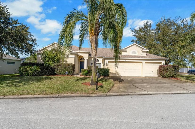 Picture of 305 Grand Reserve Drive, Davenport FL 33837