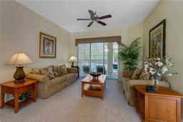 Picture of 305 Grand Reserve Drive, Davenport, FL 33837