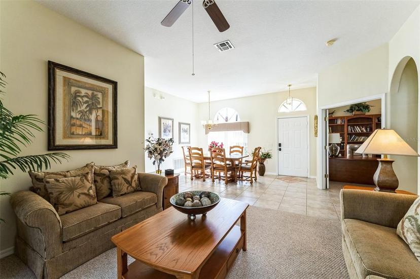 Picture of 305 Grand Reserve Drive, Davenport FL 33837
