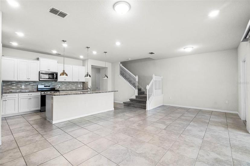 Picture of 7509 Oak Spring Lane, Davenport FL 33837