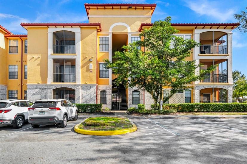 Picture of 6157 Metrowest Boulevard Unit 106, Orlando FL 32835