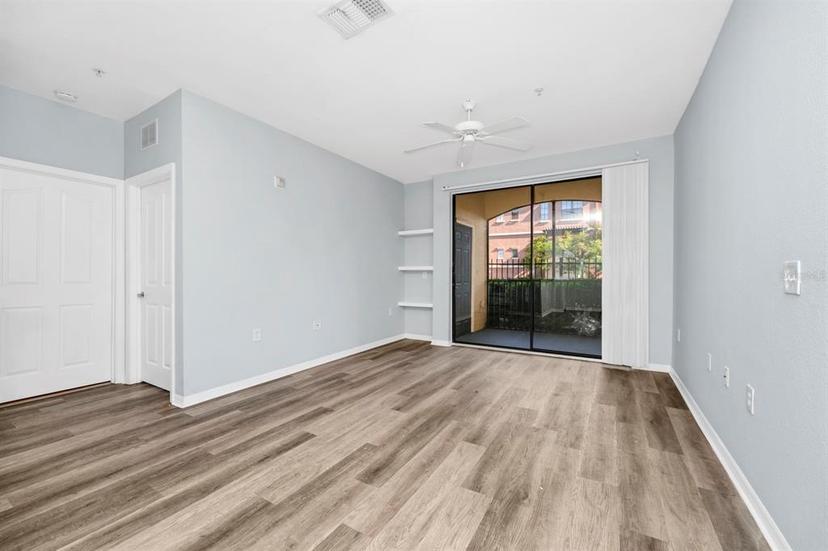 Picture of 6157 Metrowest Boulevard Unit 106, Orlando FL 32835
