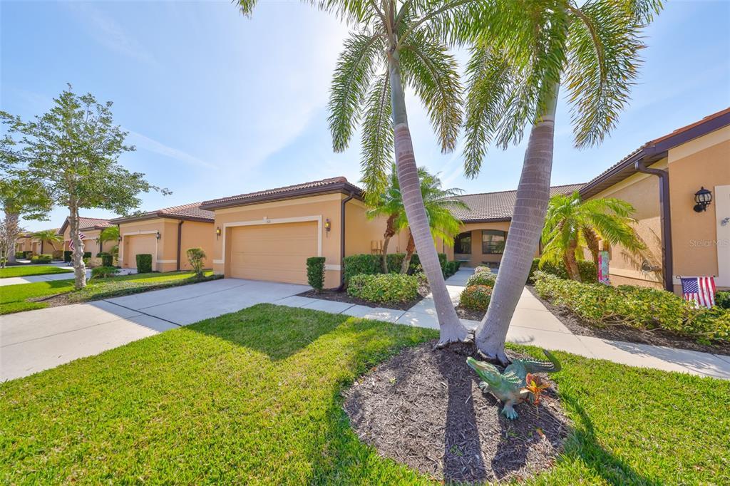 Picture of 320 Seneca Falls Drive, Apollo Beach, FL 33572
