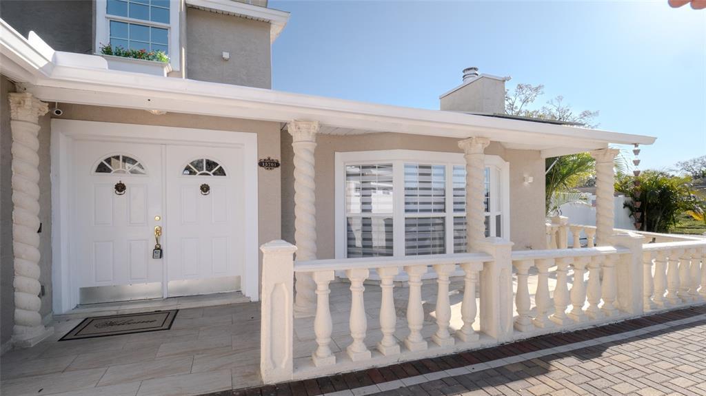 Picture of 15701 Springmoss Lane, Tampa, FL 33624