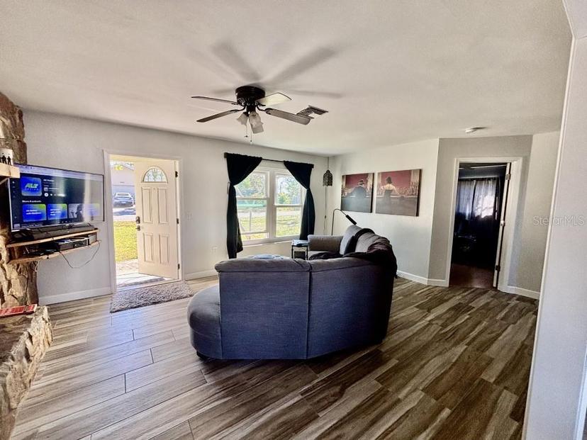 Picture of 1156 Poinciana Road, Venice FL 34293