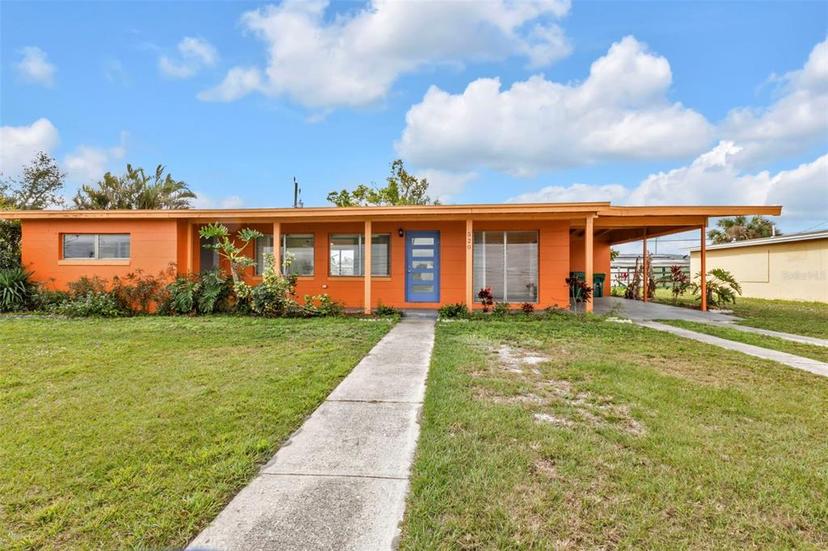 Picture of 520 Sharon Circle, Port Charlotte FL 33952
