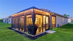 Picture of 4221 Park Willow Avenue, Palmetto, FL 34221