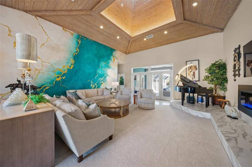 Picture of 746 Eagle Point Drive, Venice FL 34285