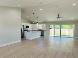 Picture of 3684 SE 130Th Place, Belleview, FL 34420