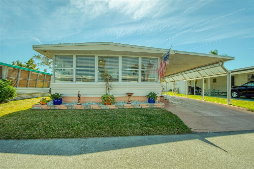 Picture of 18675 Us Highway 19 N Unit 320, Clearwater, FL 33764