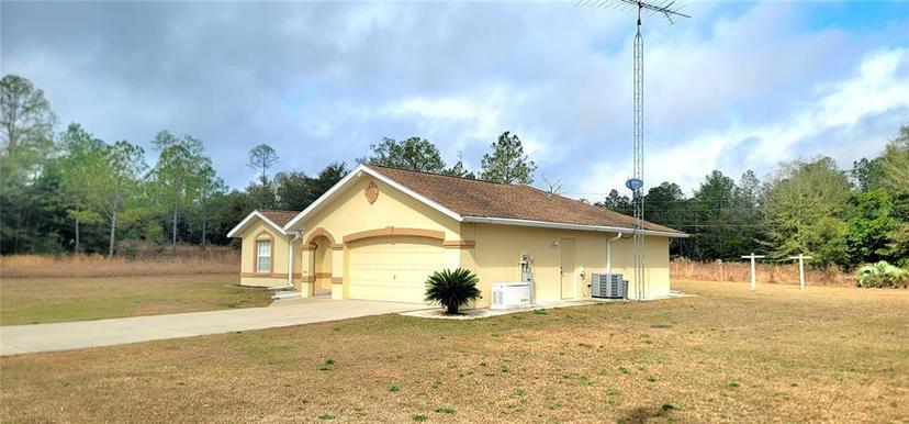 Picture of 21353 SW Beach Boulevard, Dunnellon FL 34431