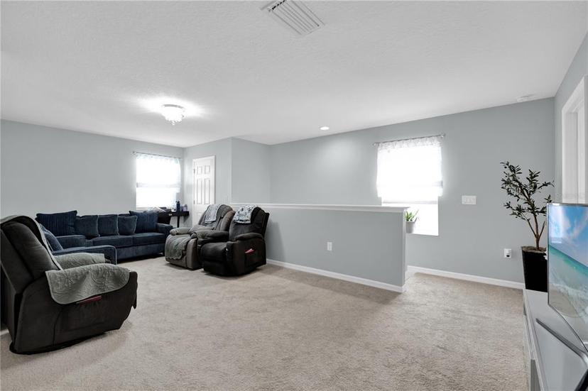 Picture of 1669 Swan Swim Drive, Davenport FL 33837