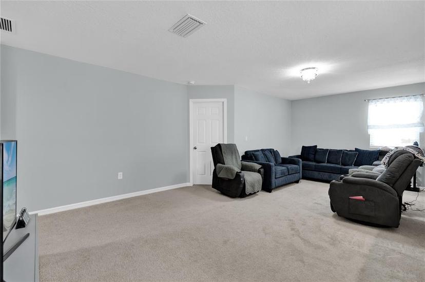 Picture of 1669 Swan Swim Drive, Davenport FL 33837