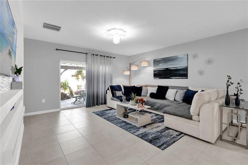 Picture of 1669 Swan Swim Drive, Davenport FL 33837
