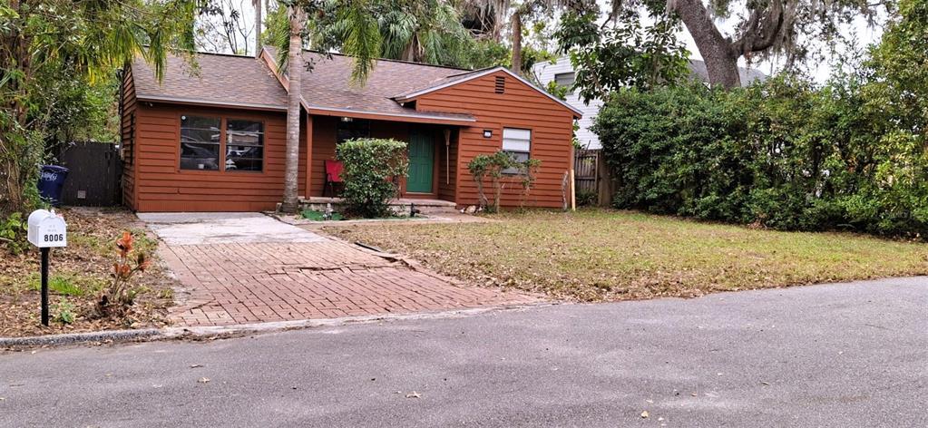 Picture of 8006 N Temple Place, Tampa, FL 33617