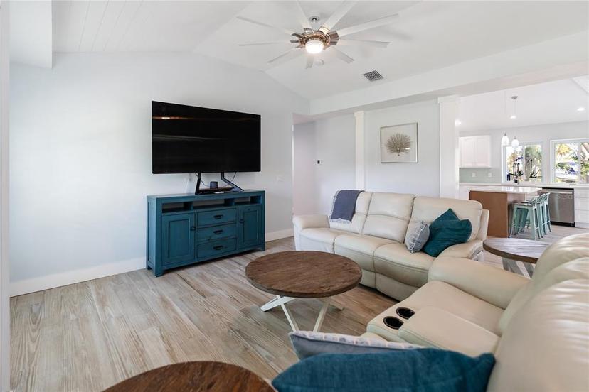Picture of 400 Dona Drive, Nokomis FL 34275