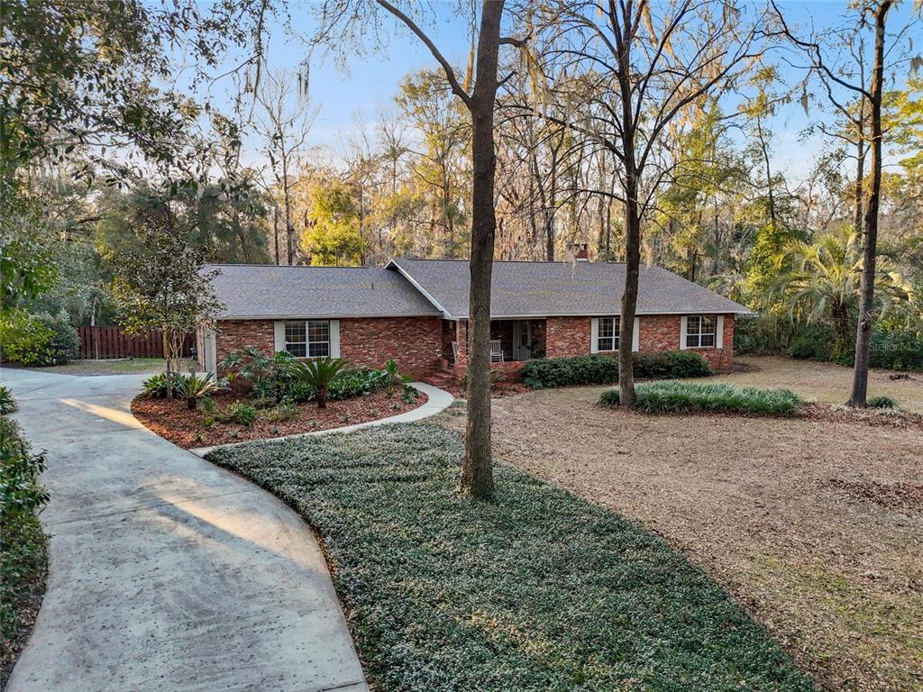 Picture of 4006 SW 77Th Street, Gainesville, FL 32608