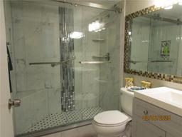 Picture of 3161 Lake Pine Way S Unit F1, Tarpon Springs, FL 34688