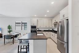 Picture of 18575 Midsummer Place, Venice, FL 34293