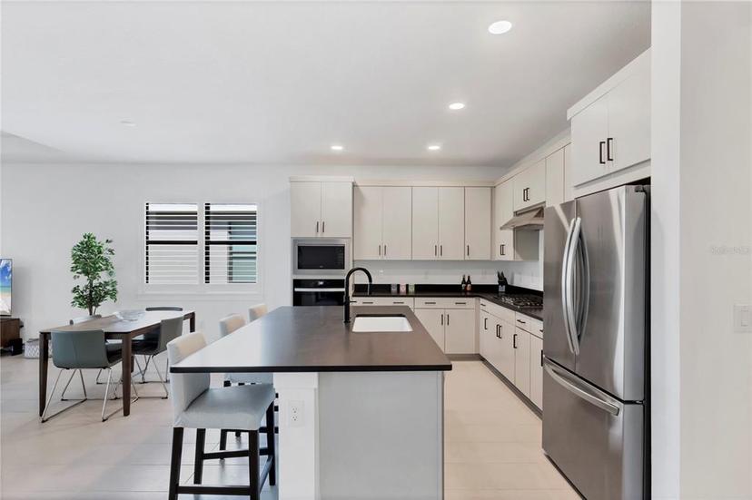 Picture of 18575 Midsummer Place, Venice FL 34293
