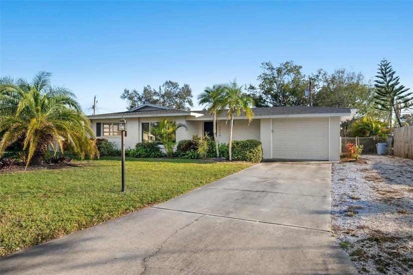 Picture of 3218 Fauna Street, Sarasota FL 34235