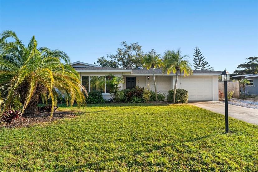 Picture of 3218 Fauna Street, Sarasota FL 34235