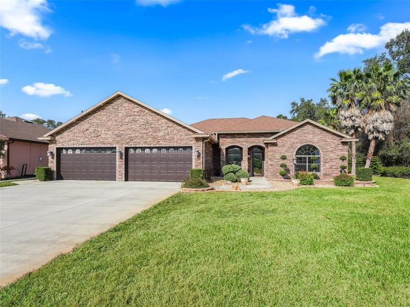 Picture of 11084 SE 168Th Loop, Summerfield FL 34491