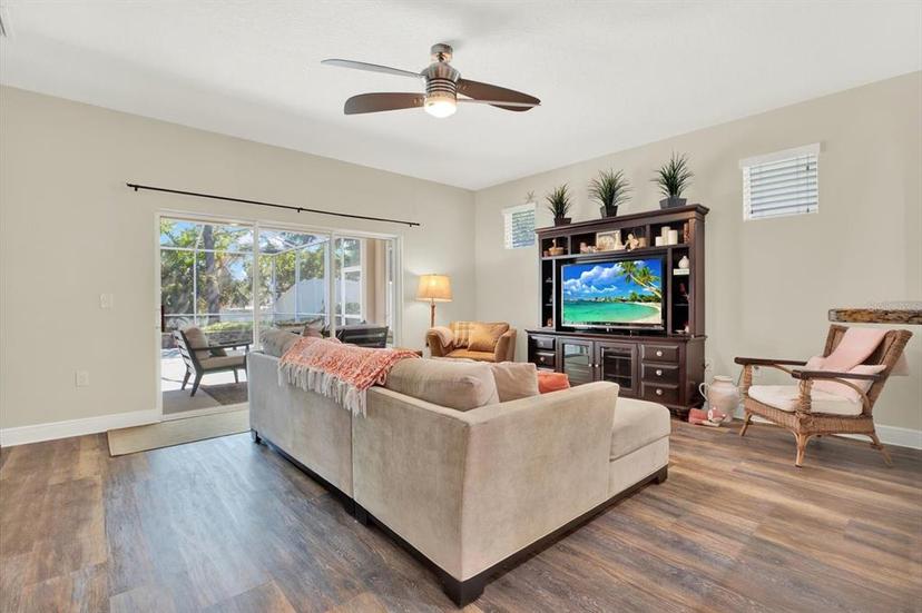 Picture of 7718 Landcare Lane, Tampa FL 33616
