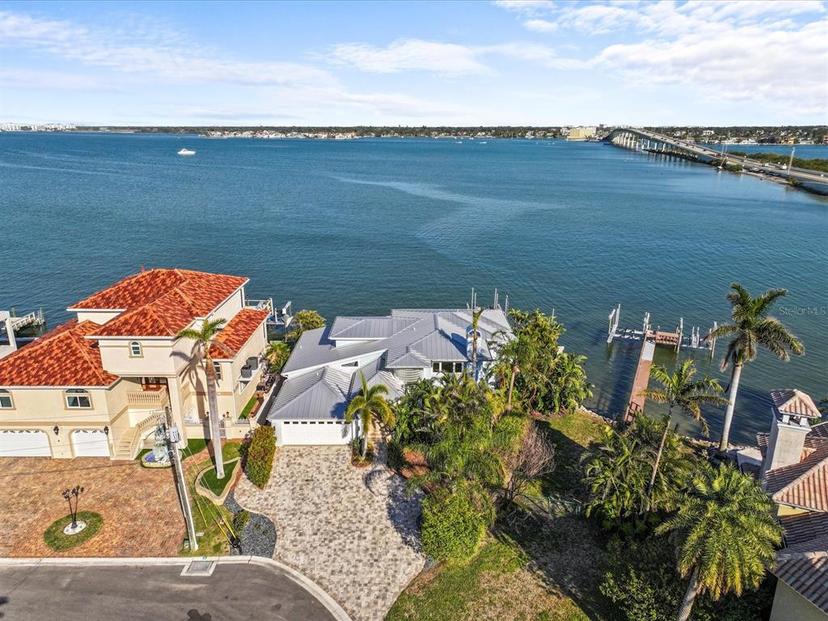 Picture of 1201 Bay Drive, Belleair Beach FL 33786