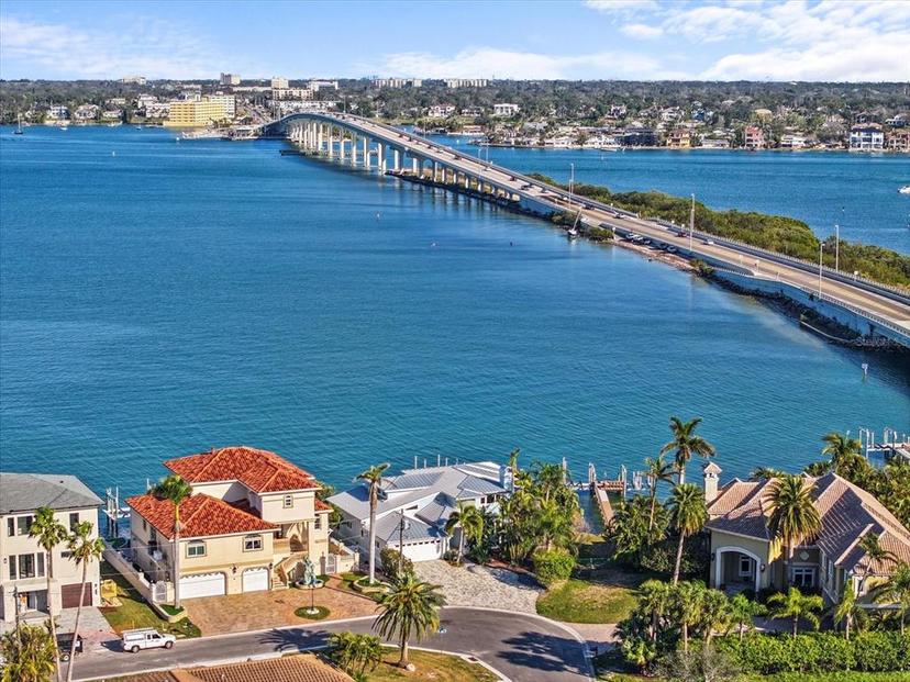 Picture of 1201 Bay Drive, Belleair Beach FL 33786