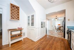 Picture of 520 E Anderson Street, Orlando, FL 32801
