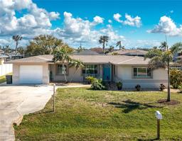 Picture of 1910 Greenlawn Drive, Englewood, FL 34223