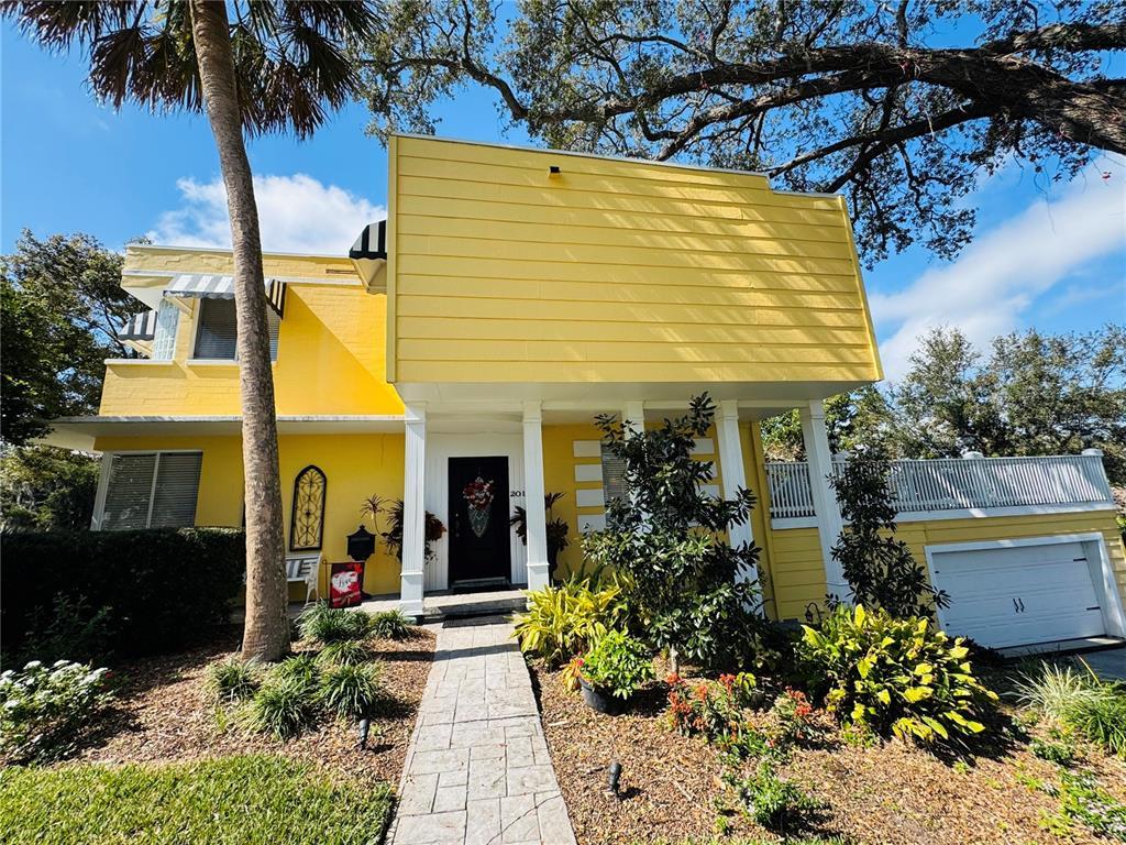 Picture of 2015 E Beacon By Way, Lakeland, FL 33803
