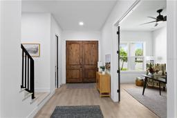 Picture of 4406 W Euclid Avenue, Tampa, FL 33629