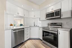 Picture of 716 Cordova Green, Seminole, FL 33777