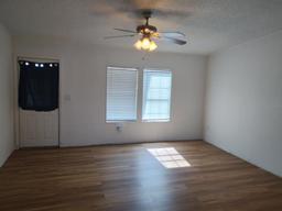 Picture of 4425 Meadow Ridge Avenue, Mulberry, FL 33860