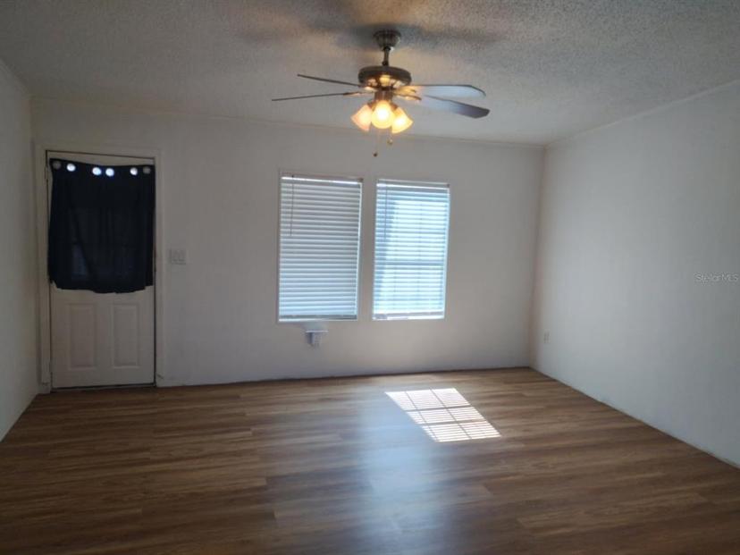 Picture of 4425 Meadow Ridge Avenue, Mulberry FL 33860